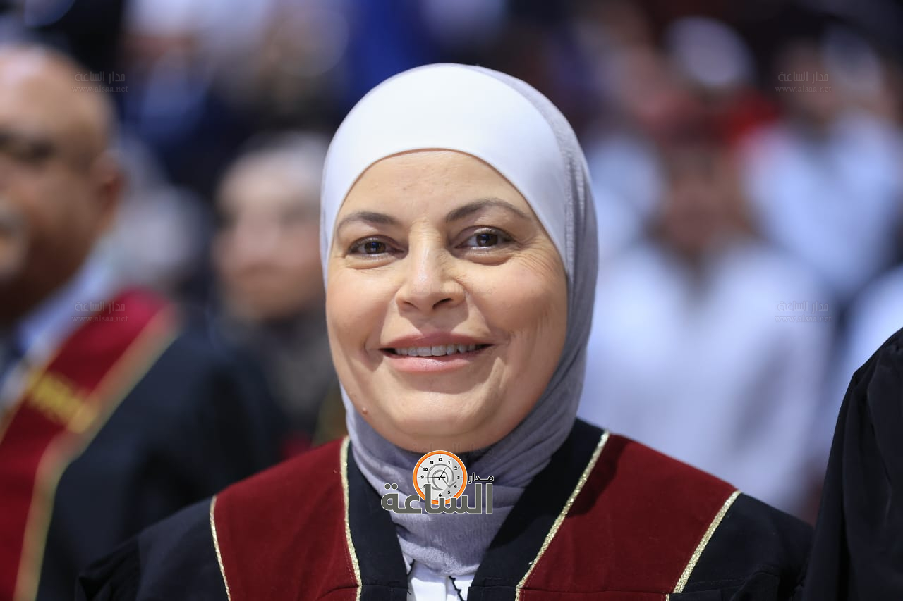 Madar Al-Saa Images 0.4525114240592196