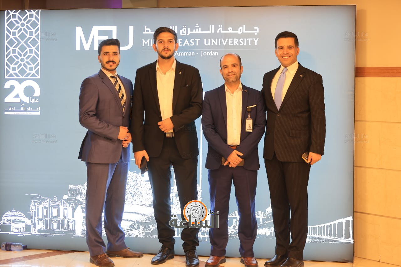 Madar Al-Saa Images 0.363734793767444