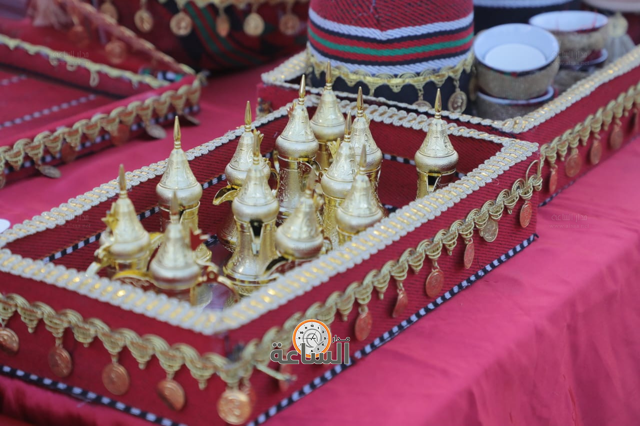 Madar Al-Saa Images 0.43936130707155907