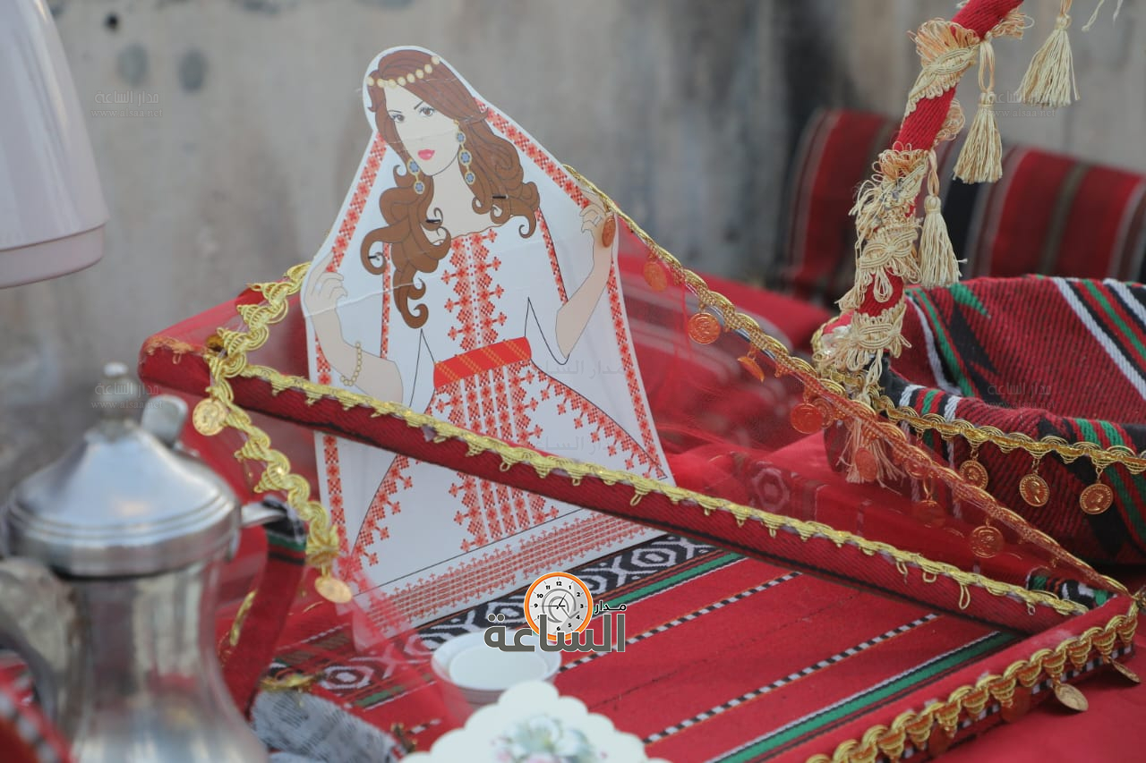 Madar Al-Saa Images 0.6973340568110464