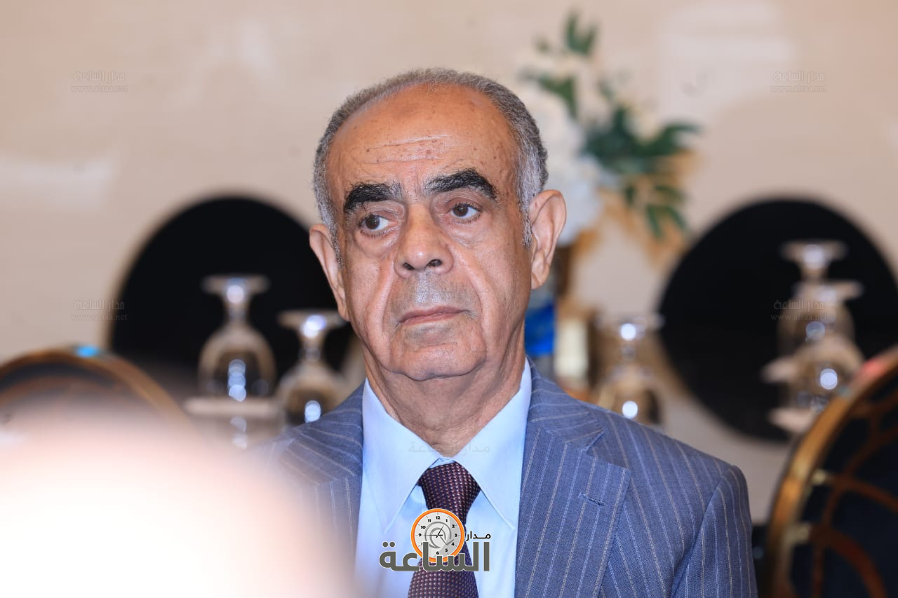 Madar Al-Saa Images 0.5620640411001457