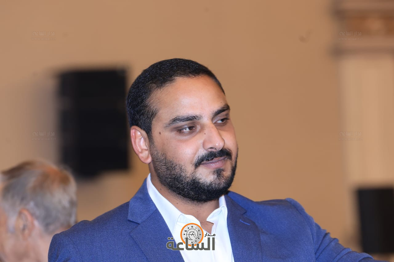 Madar Al-Saa Images 0.9973368940482962