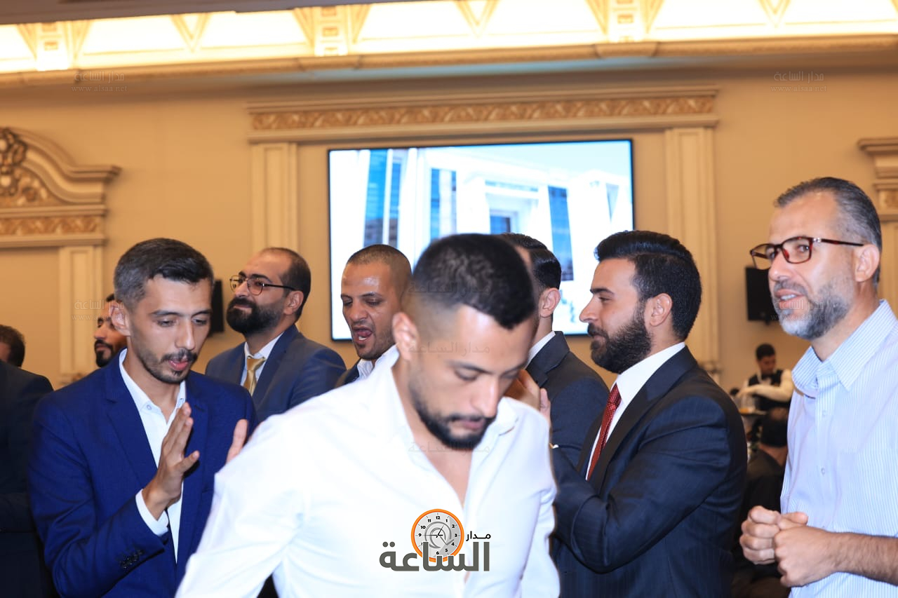 Madar Al-Saa Images 0.33012764640413095