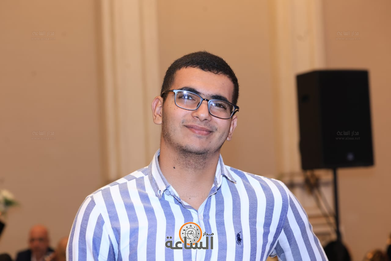 Madar Al-Saa Images 0.009901290567651433