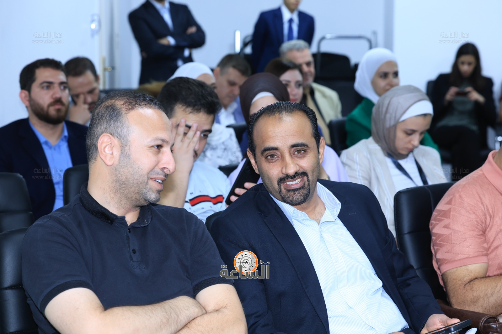 Madar Al-Saa Images 0.7370177603086373