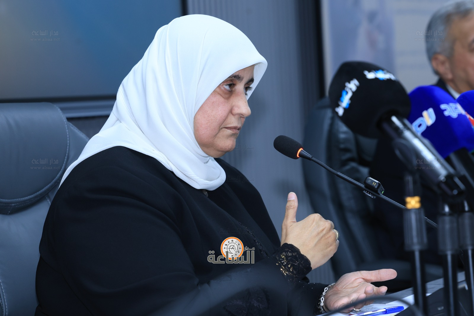 Madar Al-Saa Images 0.9616796958041121