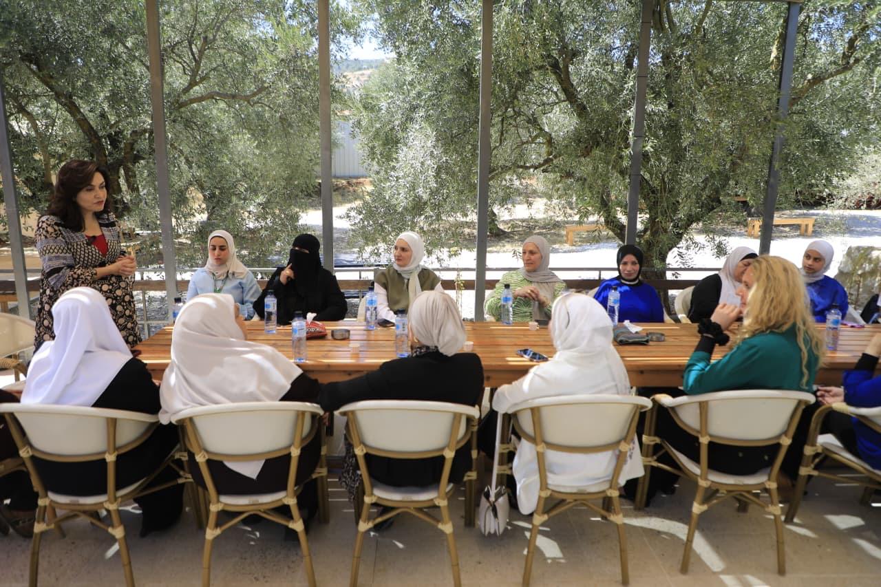 Madar Al-Saa Images 0.024708193739097384