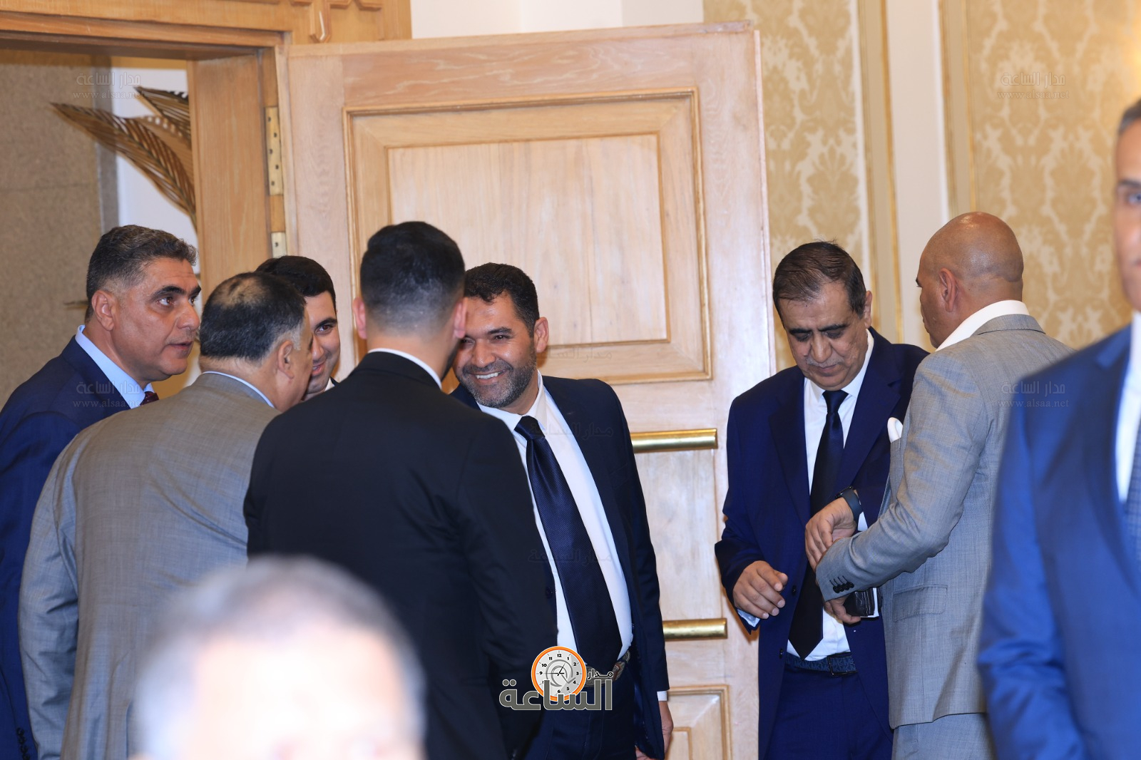 Madar Al-Saa Images 0.4464184677610764