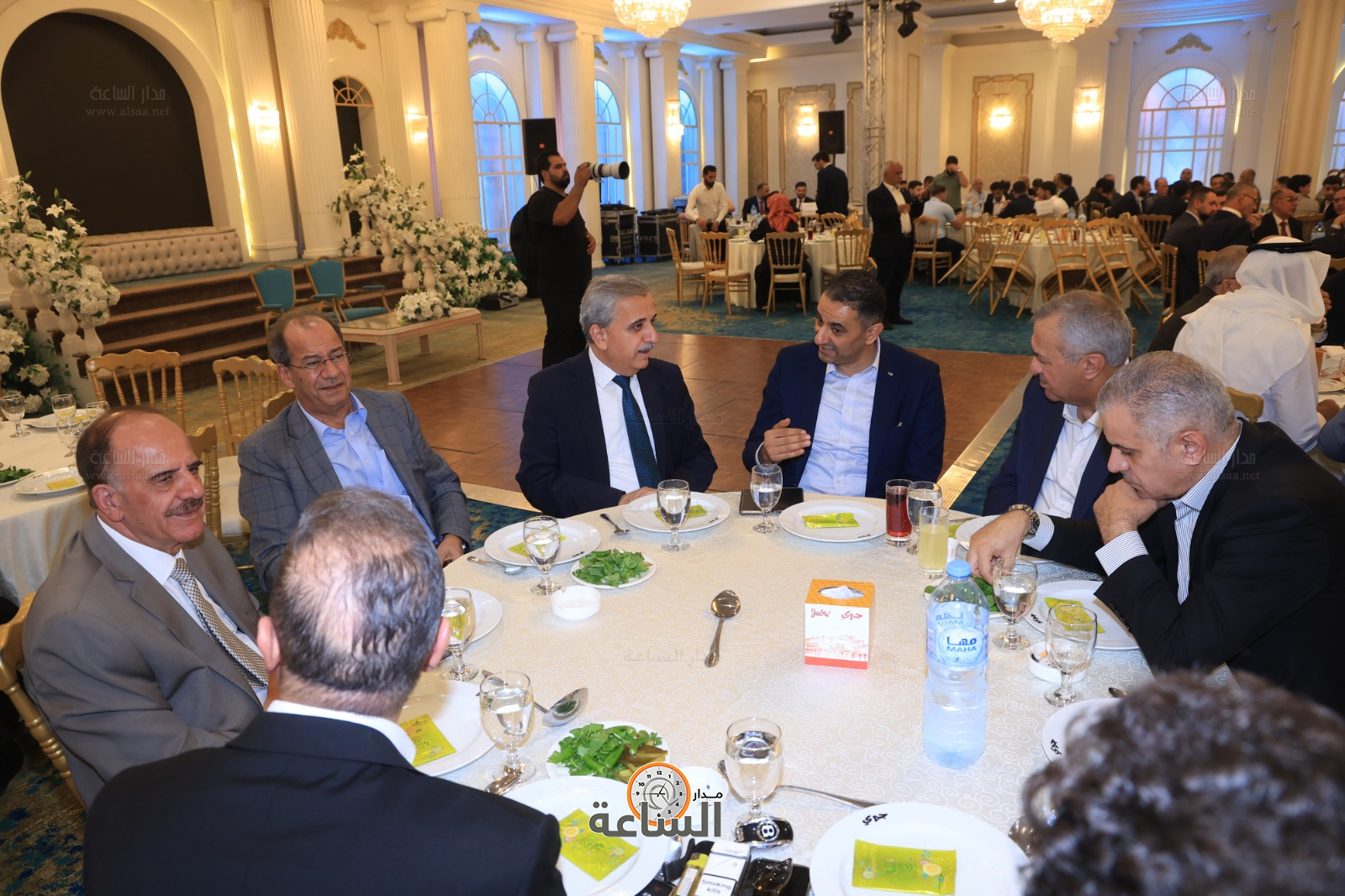 Madar Al-Saa Images 0.19570583208897208