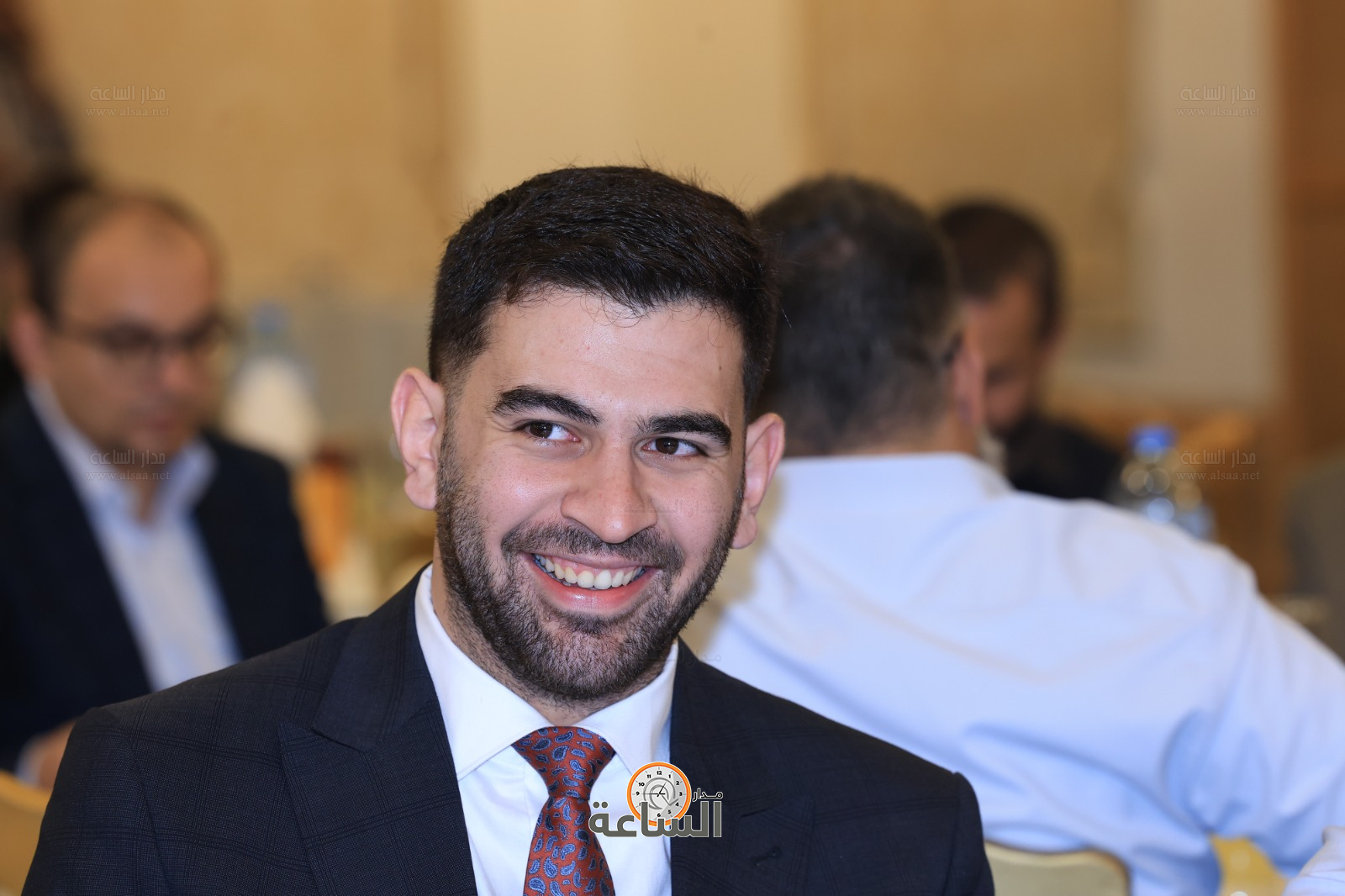 Madar Al-Saa Images 0.8908007276795898