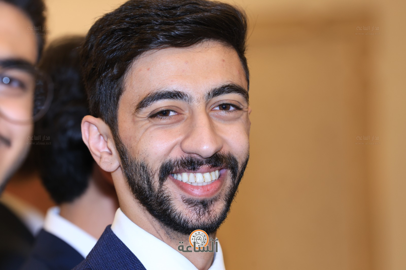 Madar Al-Saa Images 0.9785018976182249