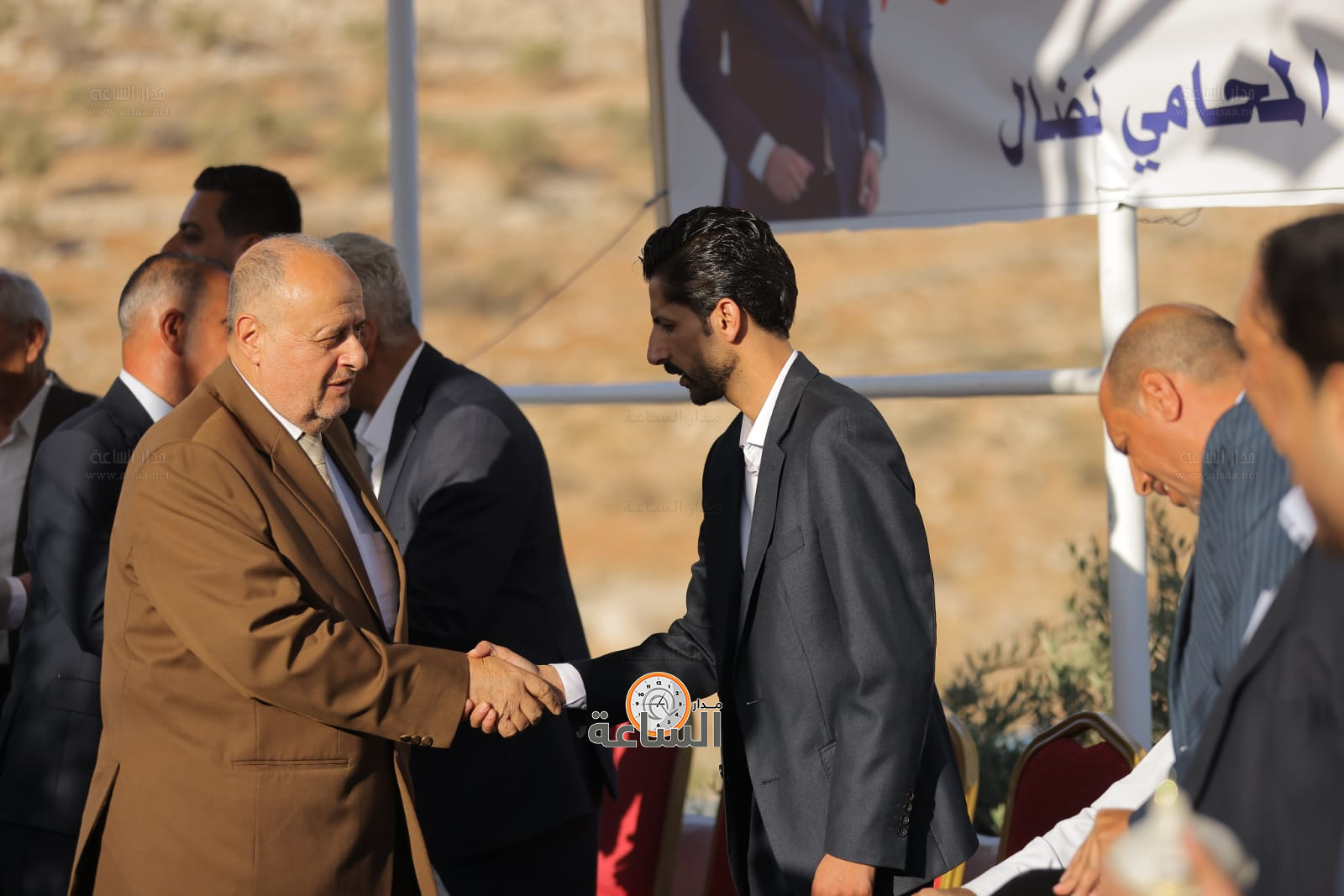 Madar Al-Saa Images 0.41265358735254665