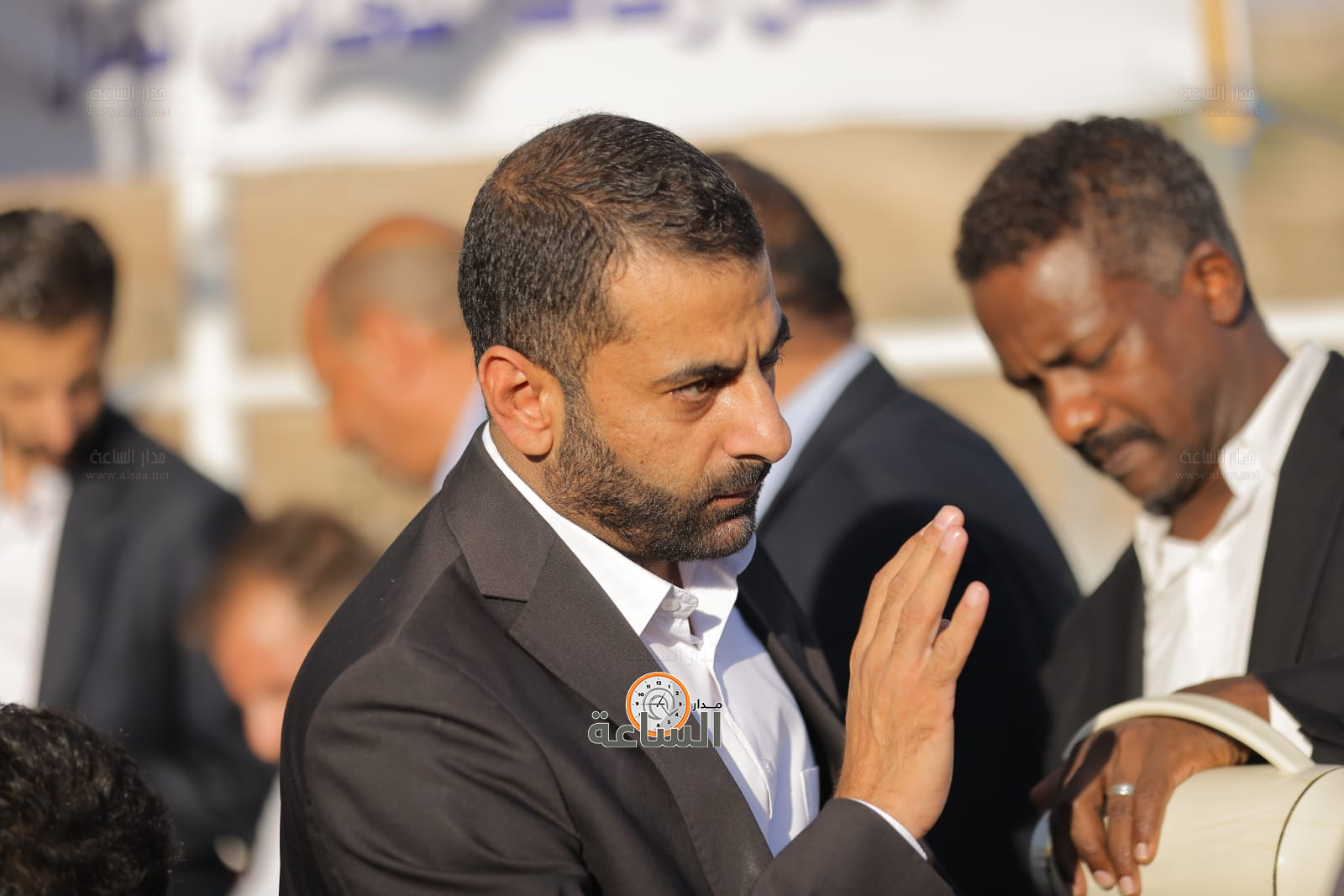 Madar Al-Saa Images 0.6023695999719555