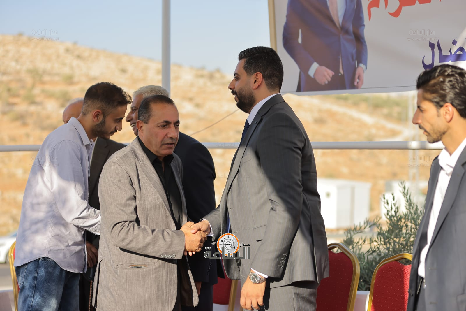 Madar Al-Saa Images 0.8884941636779536