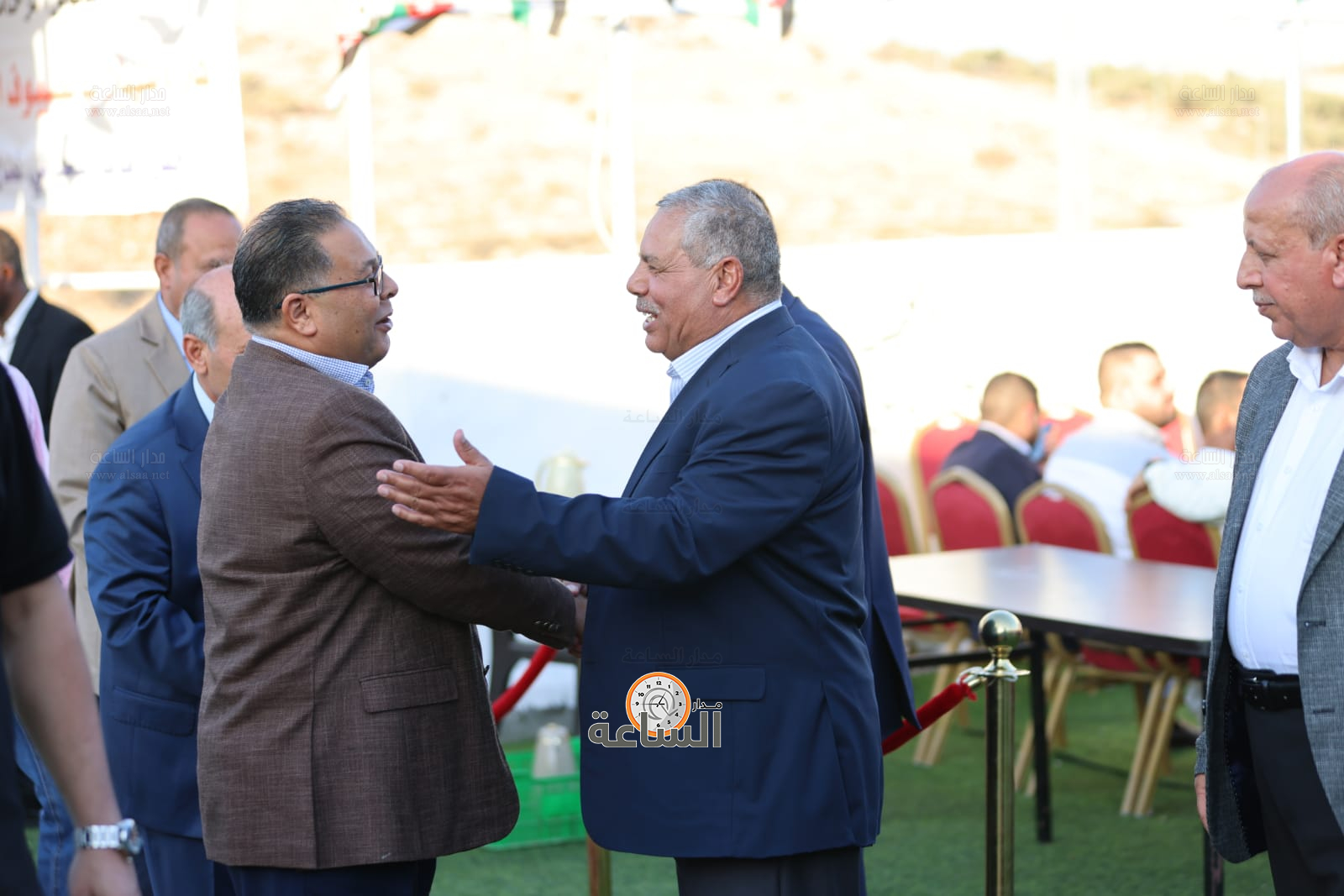 Madar Al-Saa Images 0.715371576576385