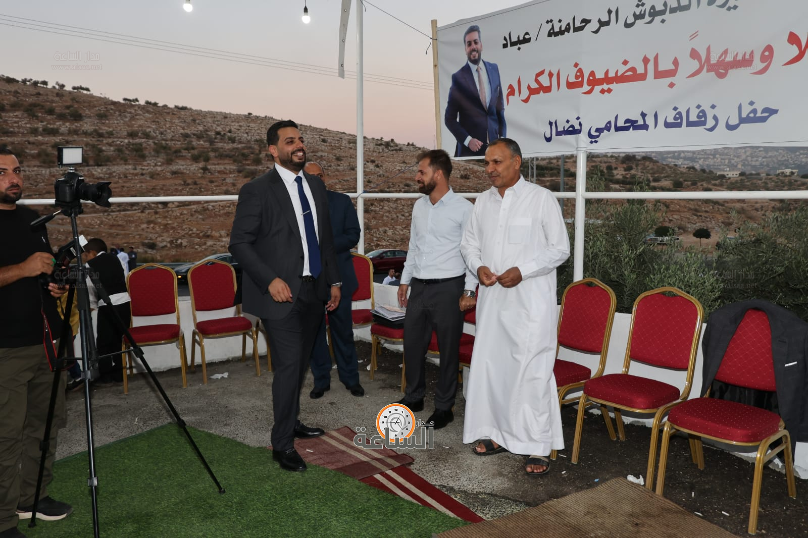 Madar Al-Saa Images 0.02354992076748319