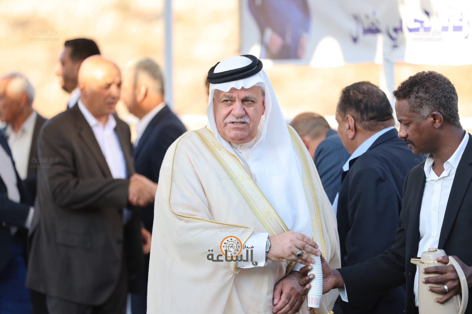 Madar Al-Saa Images 0.4532010714954554