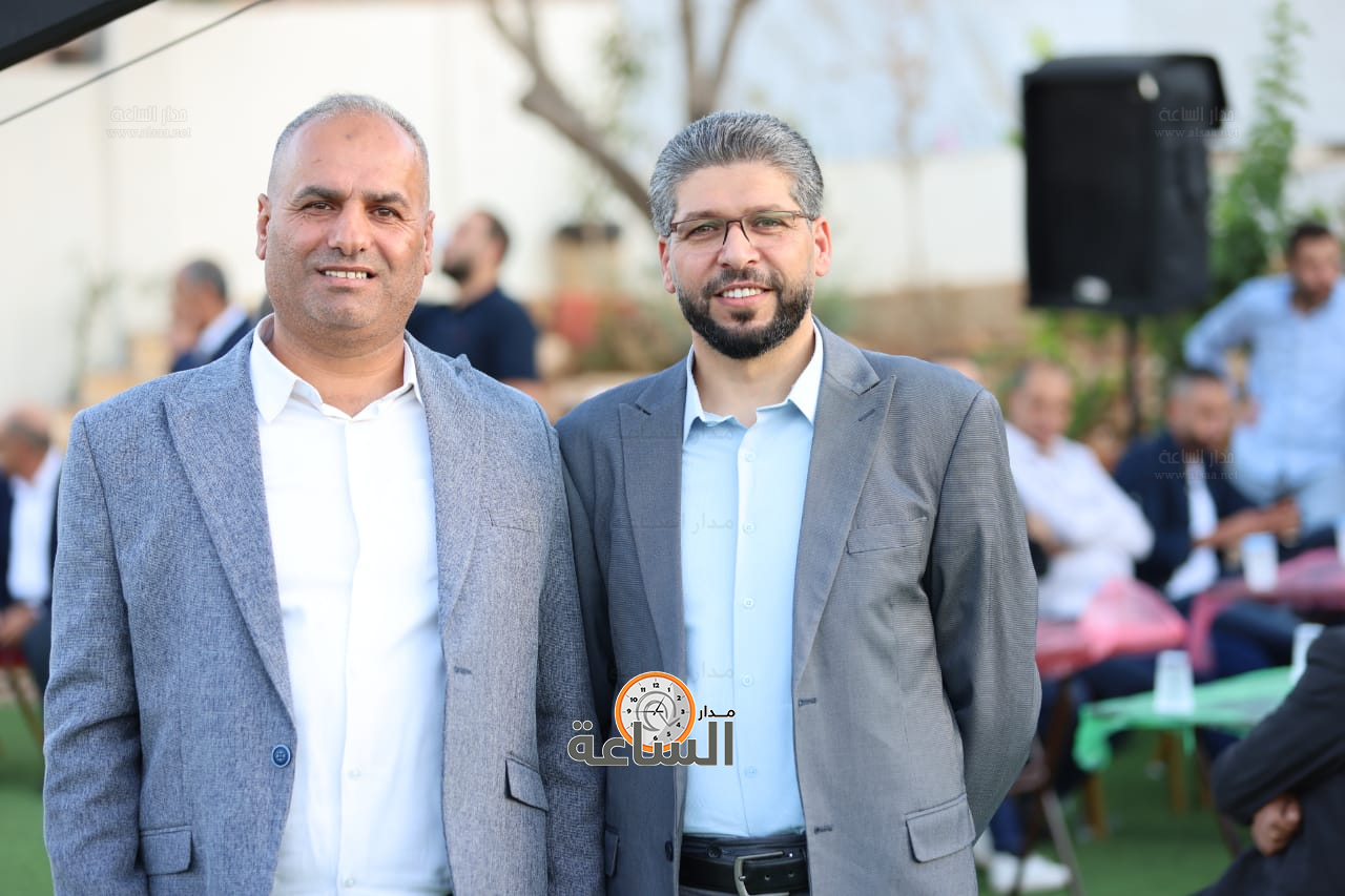 Madar Al-Saa Images 0.3849235625039571