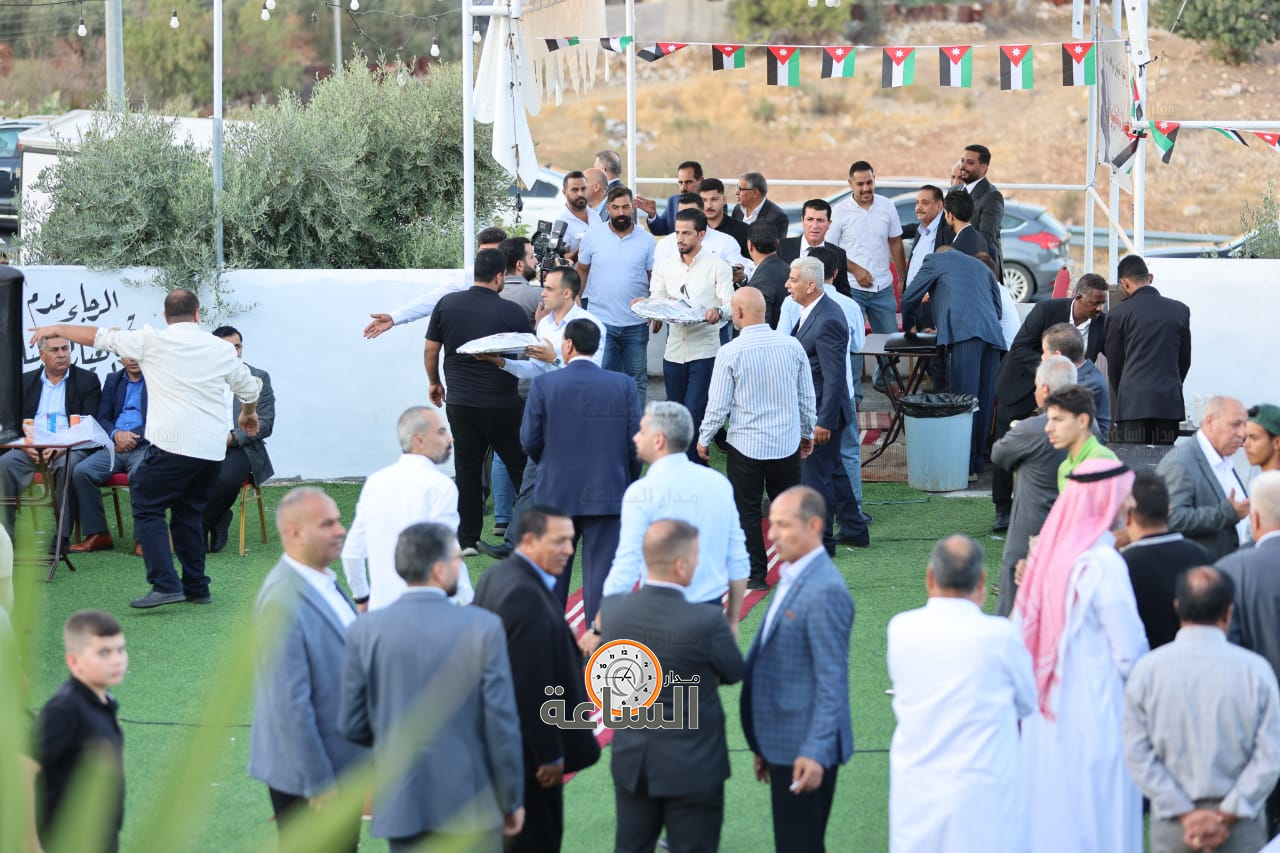 Madar Al-Saa Images 0.721951930750073