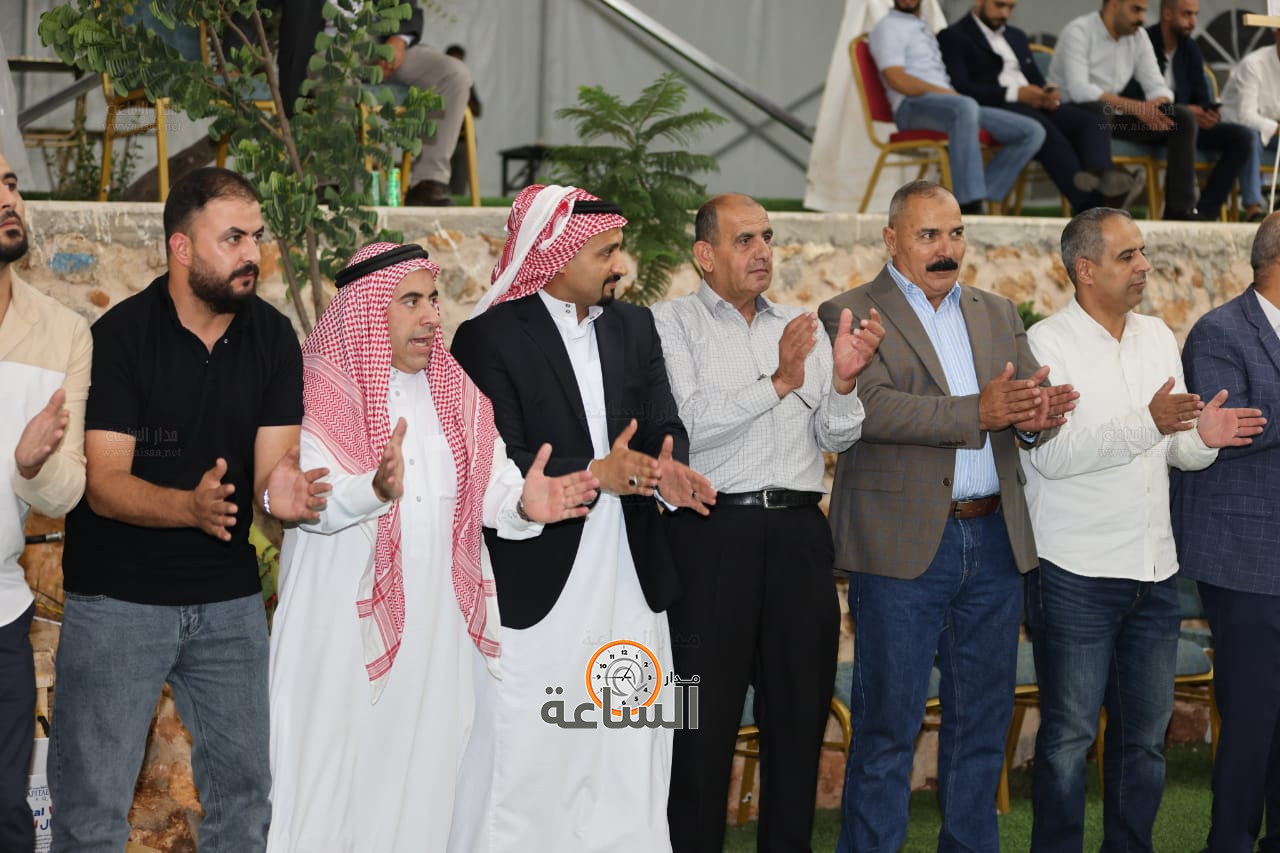 Madar Al-Saa Images 0.057067993875757006