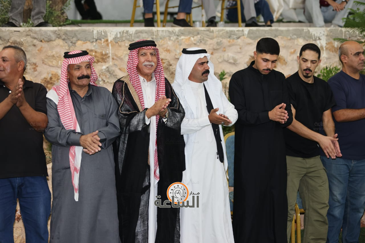 Madar Al-Saa Images 0.5377210759819588