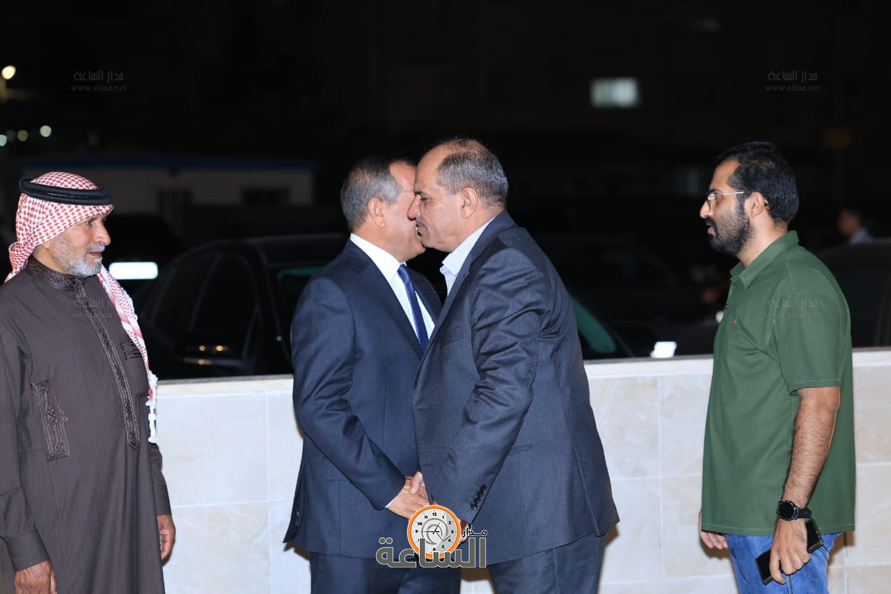 Madar Al-Saa Images 0.23760591426376843