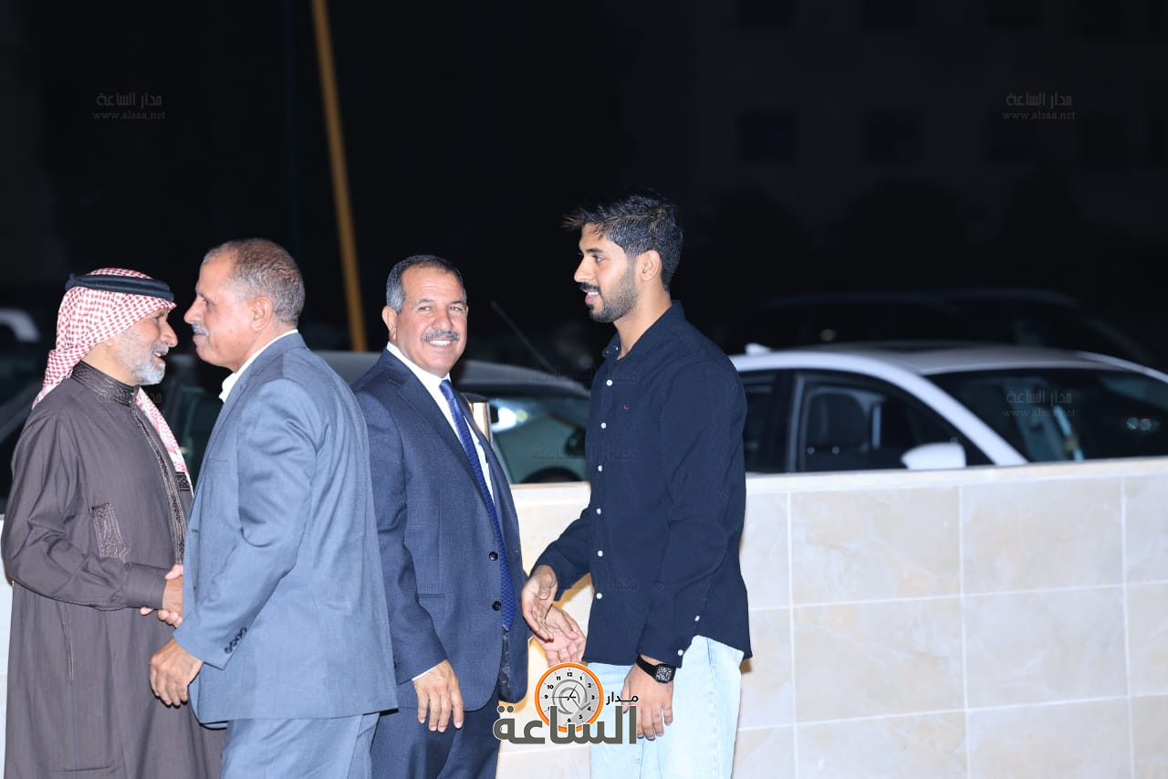 Madar Al-Saa Images 0.39143792596117766