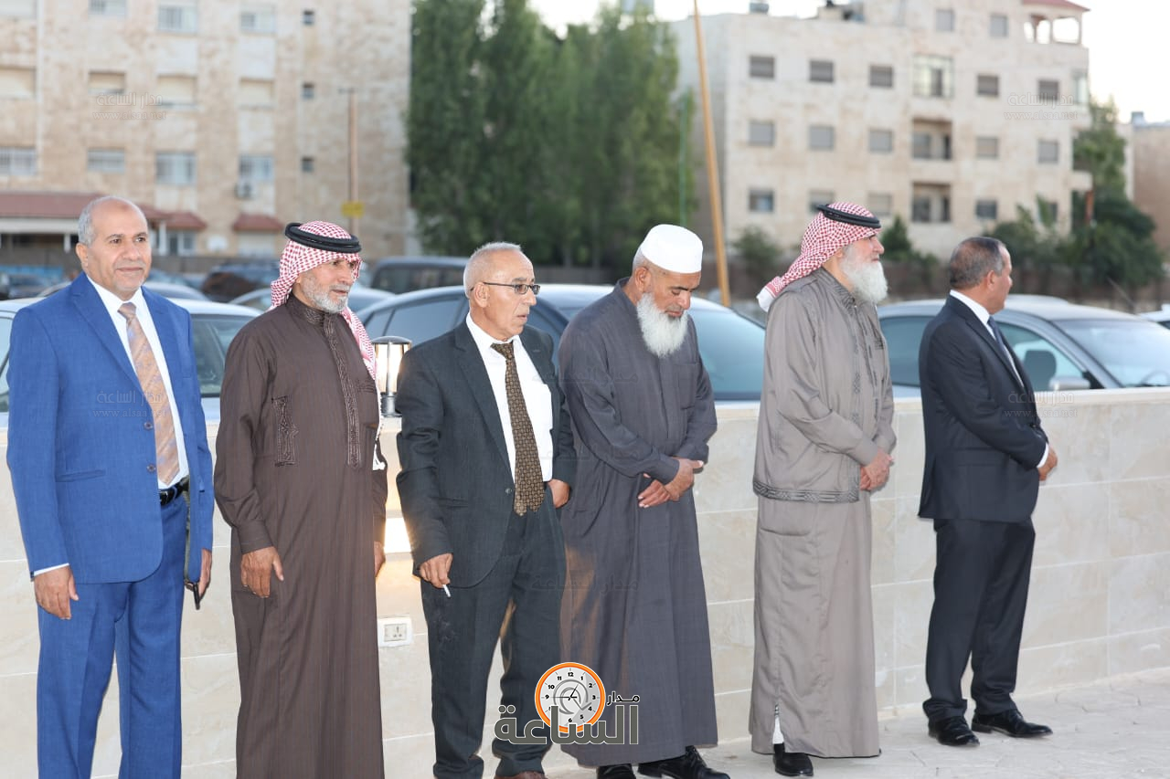 Madar Al-Saa Images 0.8844505299360763