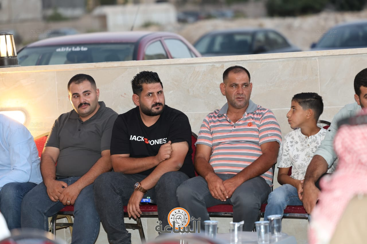 Madar Al-Saa Images 0.8460775244265979