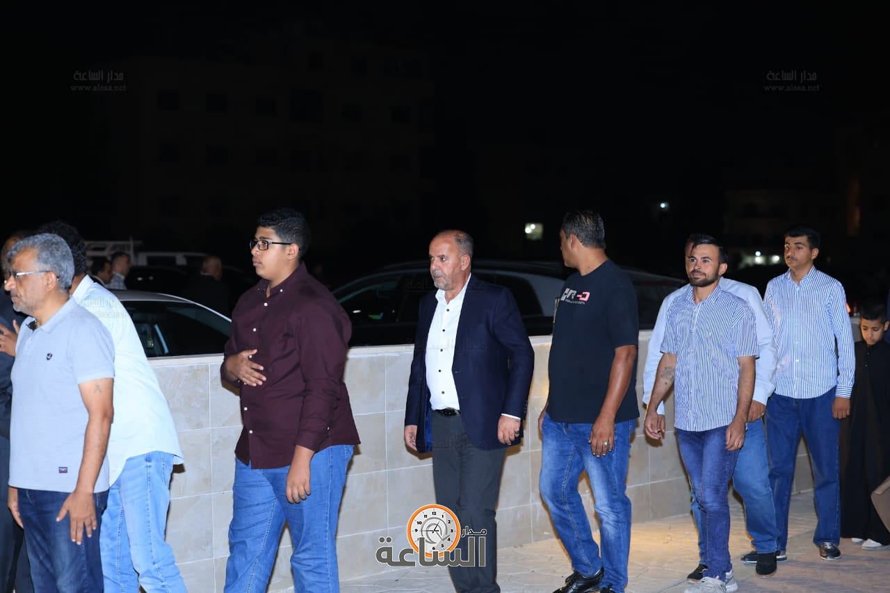 Madar Al-Saa Images 0.4995612759928171