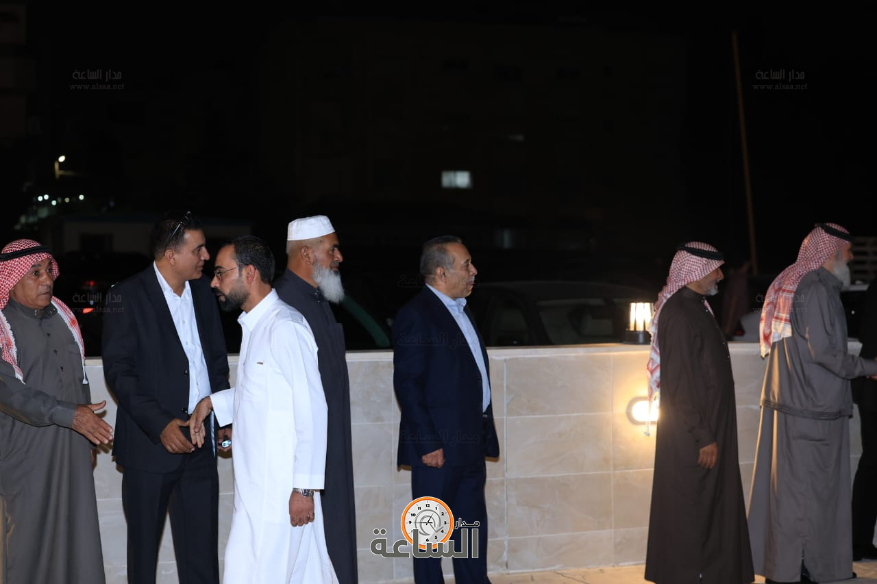 Madar Al-Saa Images 0.667366240435711