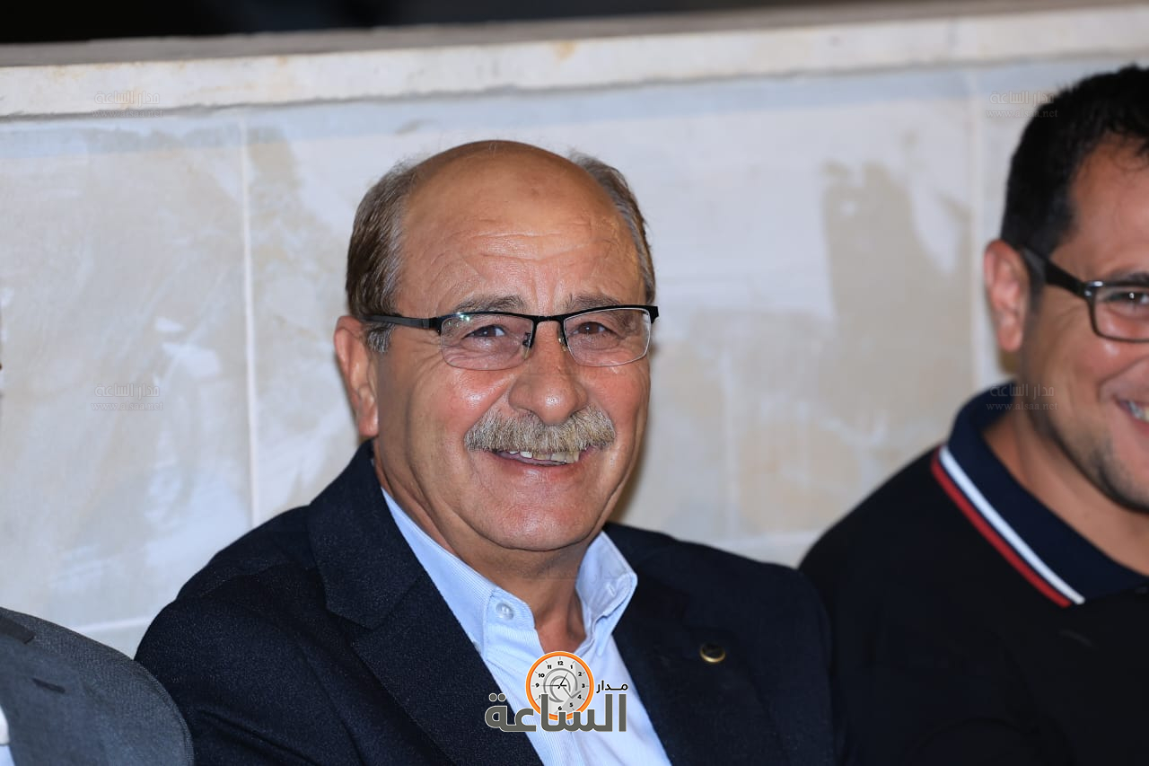 Madar Al-Saa Images 0.4519547845409304