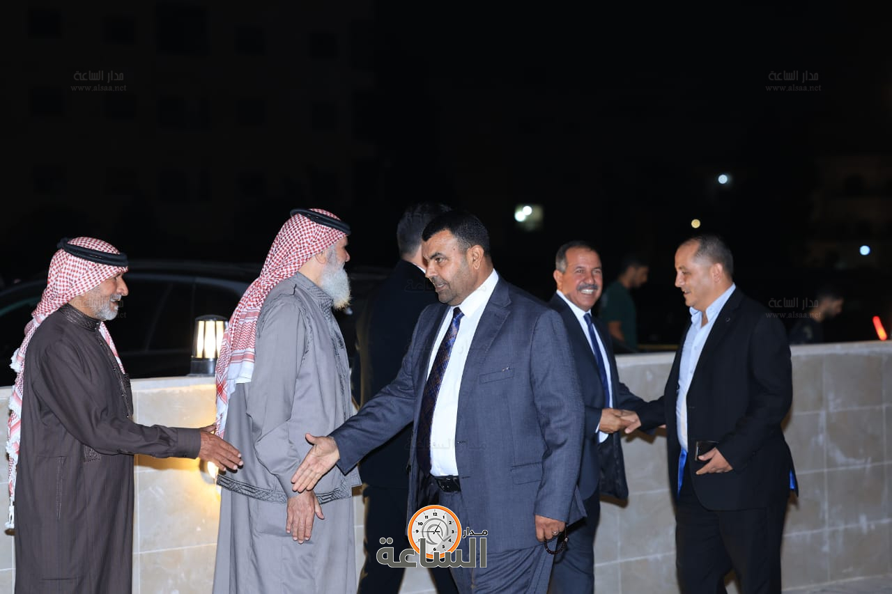 Madar Al-Saa Images 0.4104634356203799