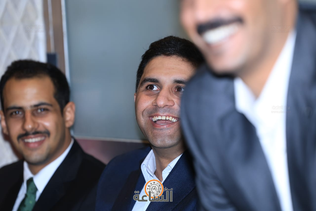 Madar Al-Saa Images 0.854040734301912