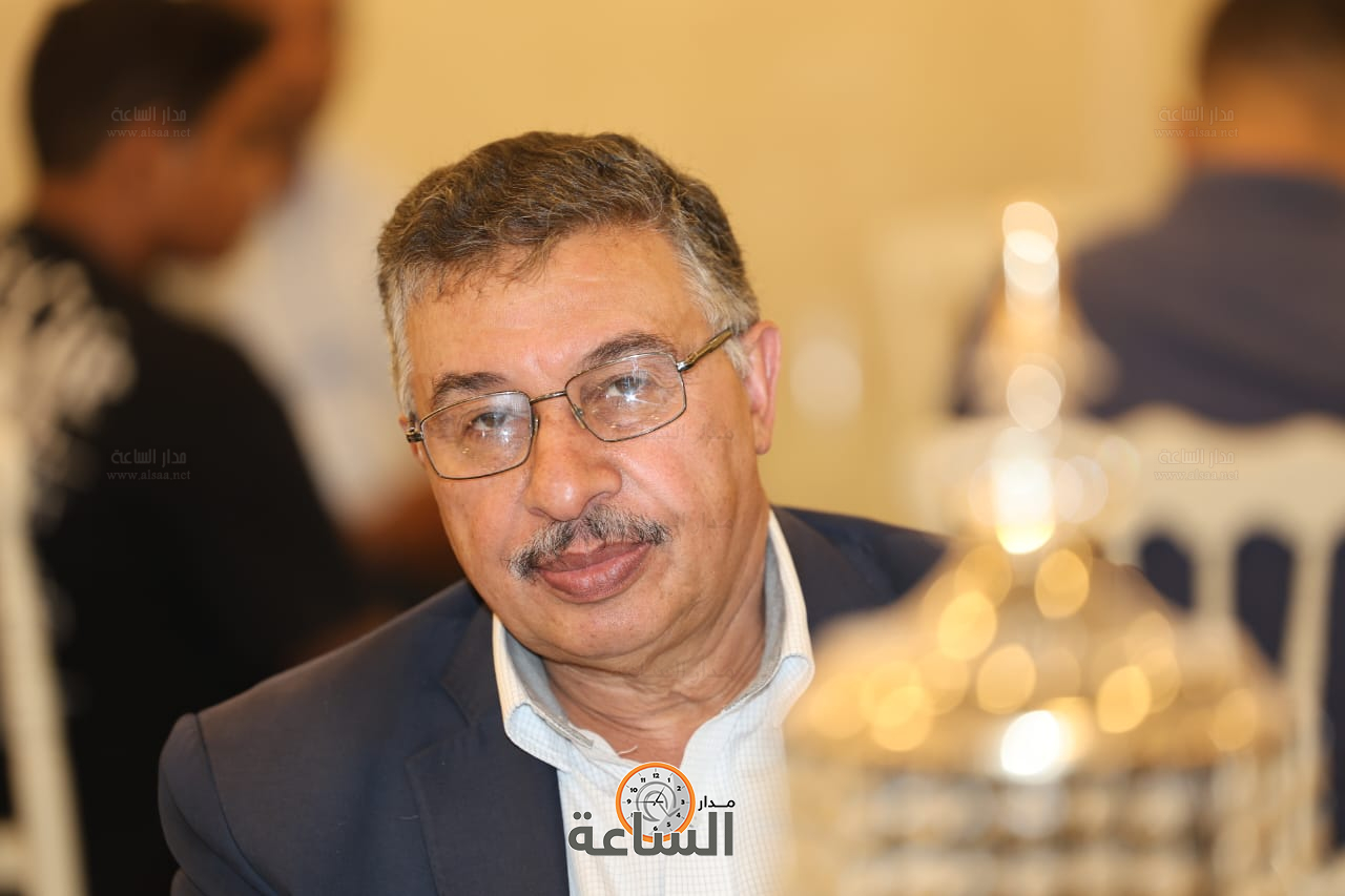 Madar Al-Saa Images 0.23007572961258071