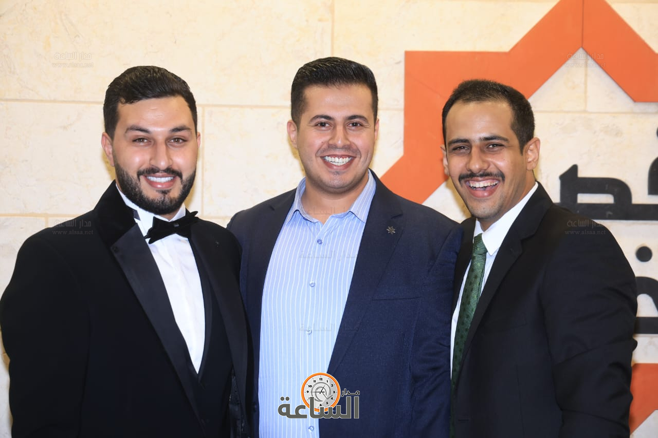 Madar Al-Saa Images 0.4162258636857089