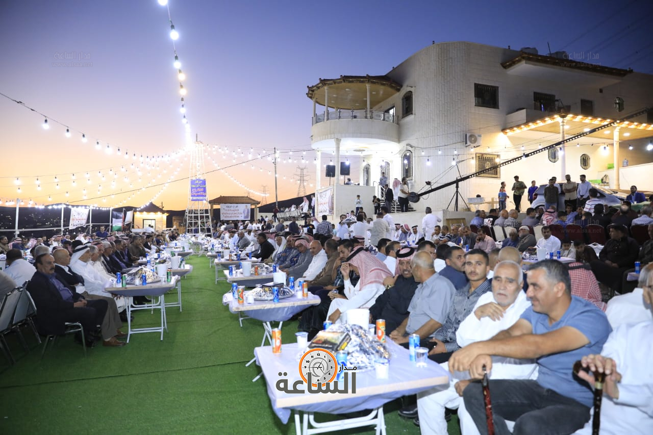 Madar Al-Saa Images 0.38413026224494395