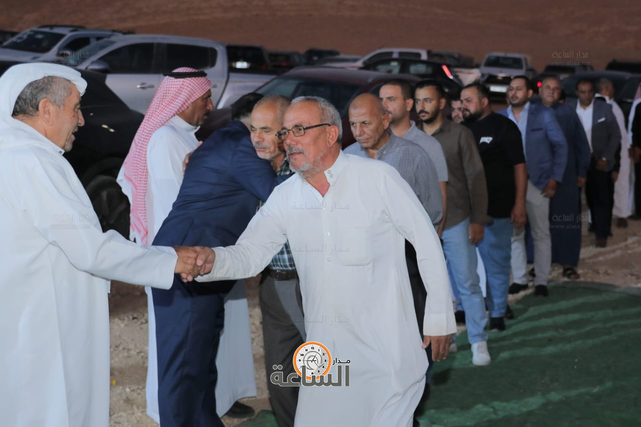 Madar Al-Saa Images 0.37744963158020894