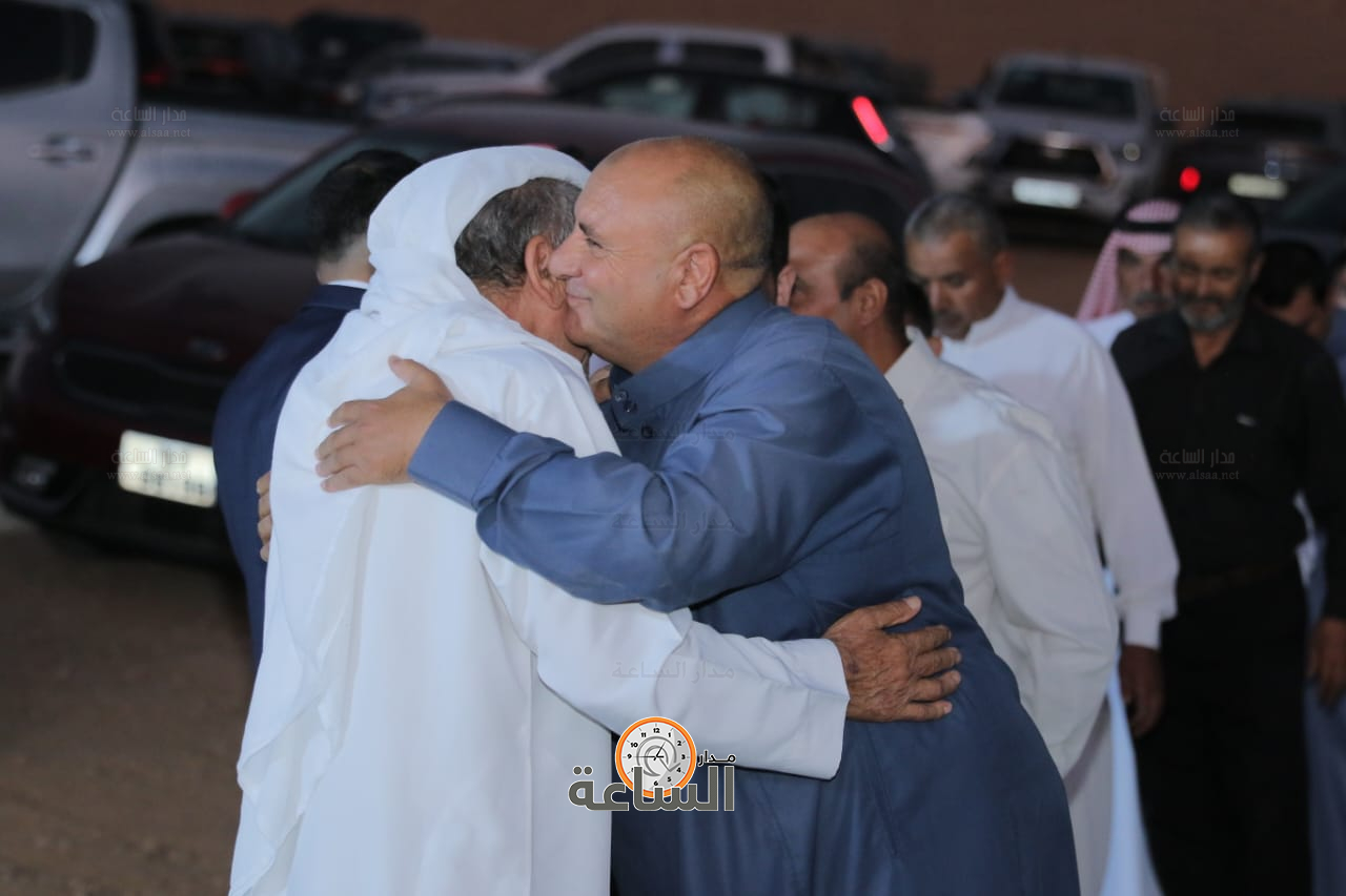 Madar Al-Saa Images 0.3627215655163215