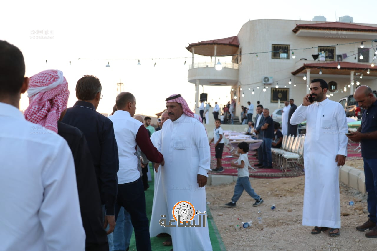 Madar Al-Saa Images 0.4052313461284419