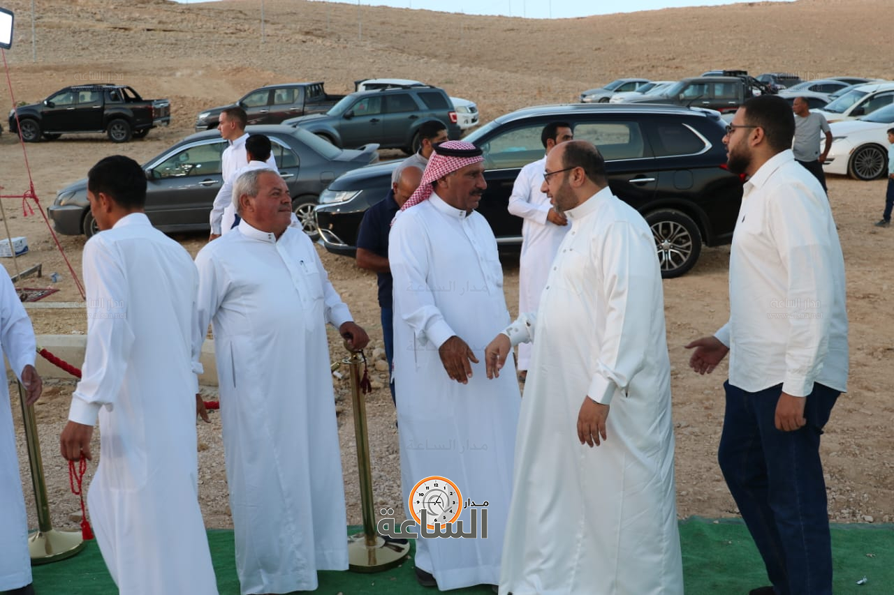 Madar Al-Saa Images 0.7915571103721374