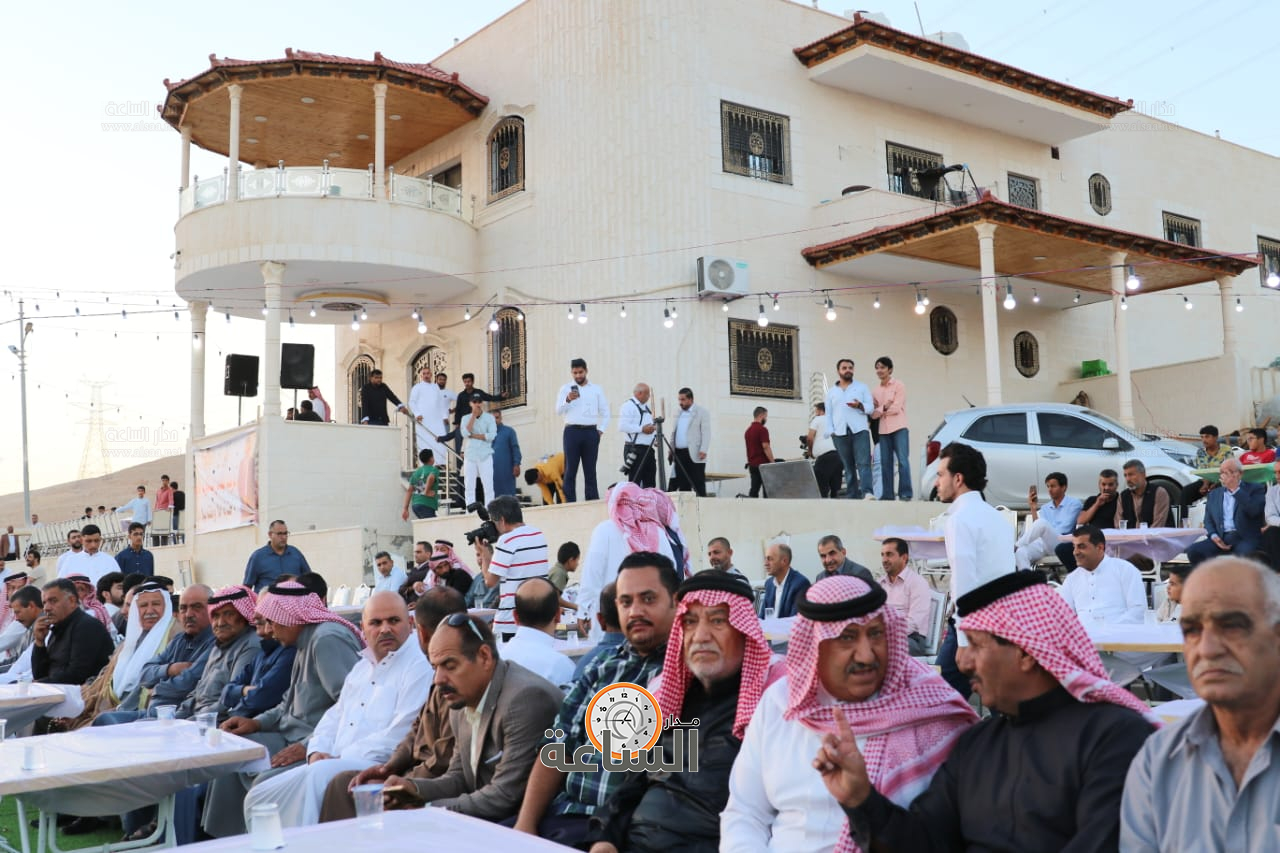 Madar Al-Saa Images 0.025745142601228066