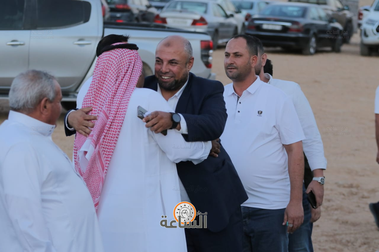 Madar Al-Saa Images 0.9216033534387154