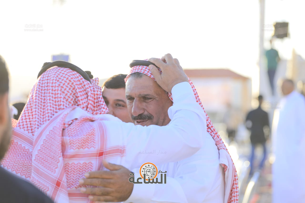 Madar Al-Saa Images 0.9264578157974546