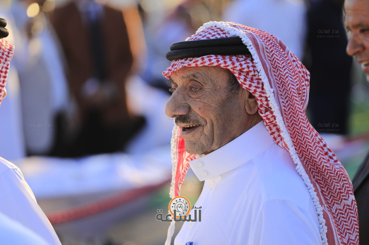 Madar Al-Saa Images 0.7412438818443515