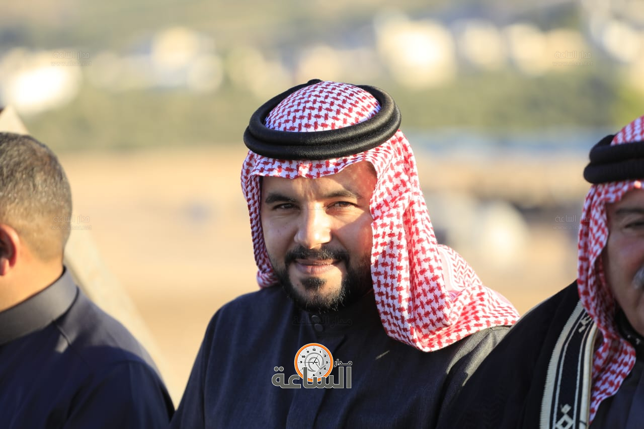 Madar Al-Saa Images 0.4902187748486938