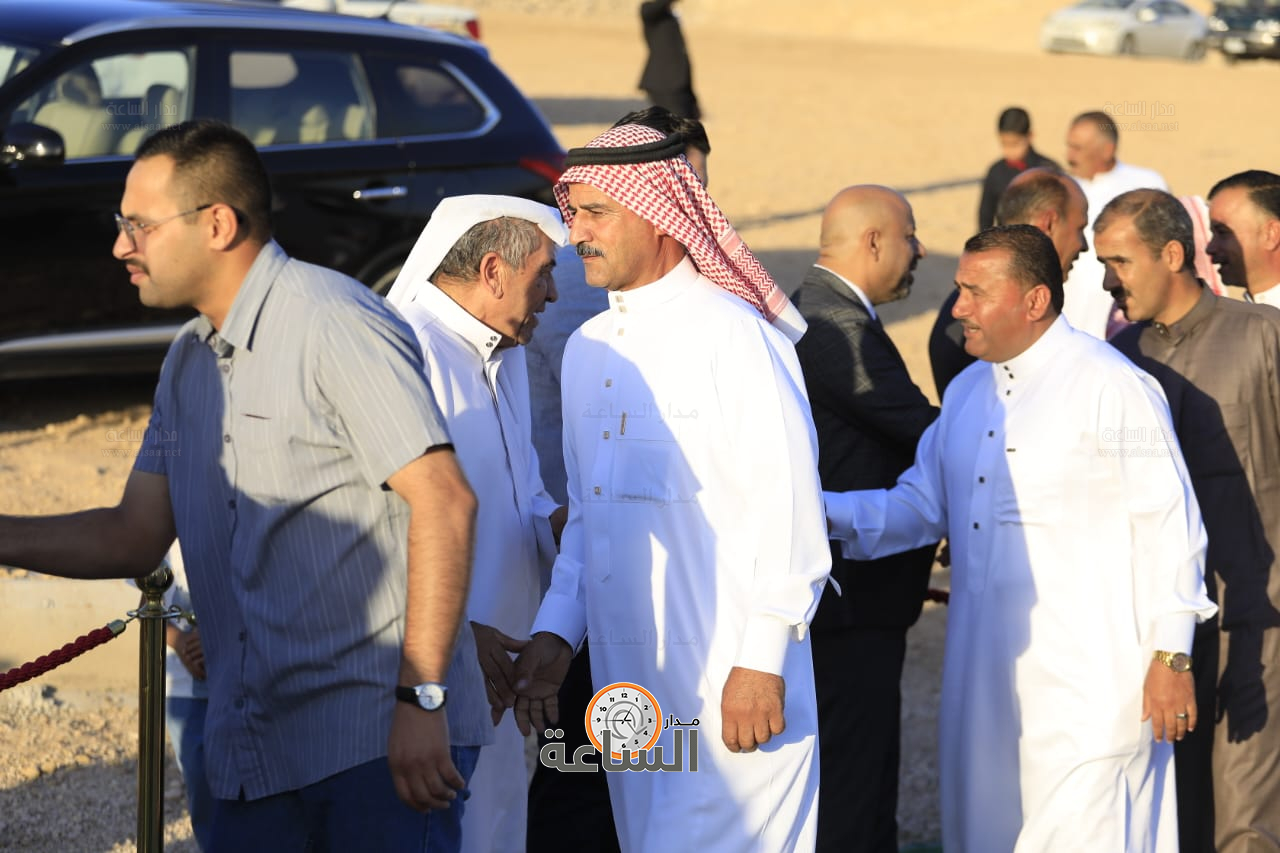 Madar Al-Saa Images 0.7367059640485563