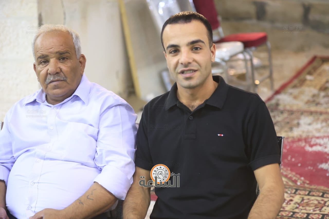 Madar Al-Saa Images 0.16337603114157362