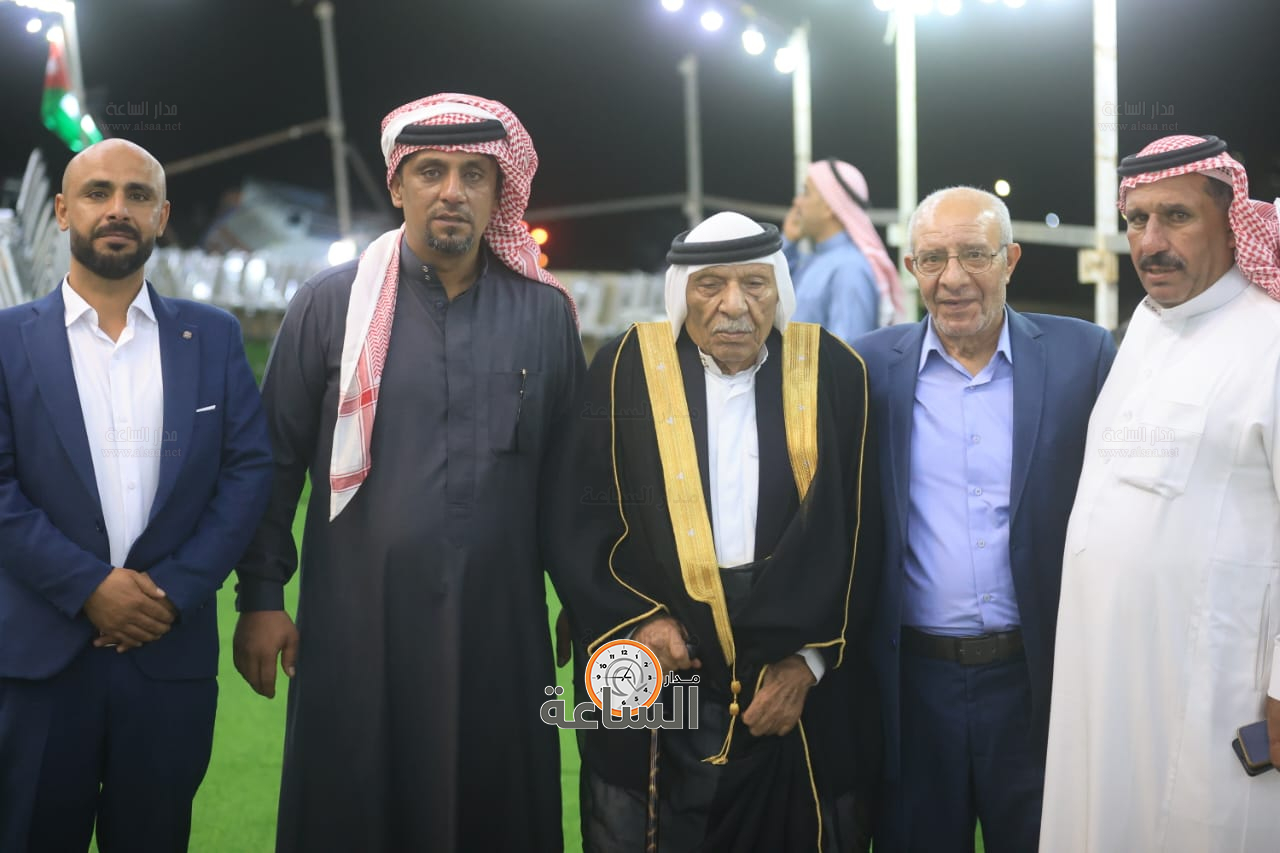 Madar Al-Saa Images 0.9816329713989919