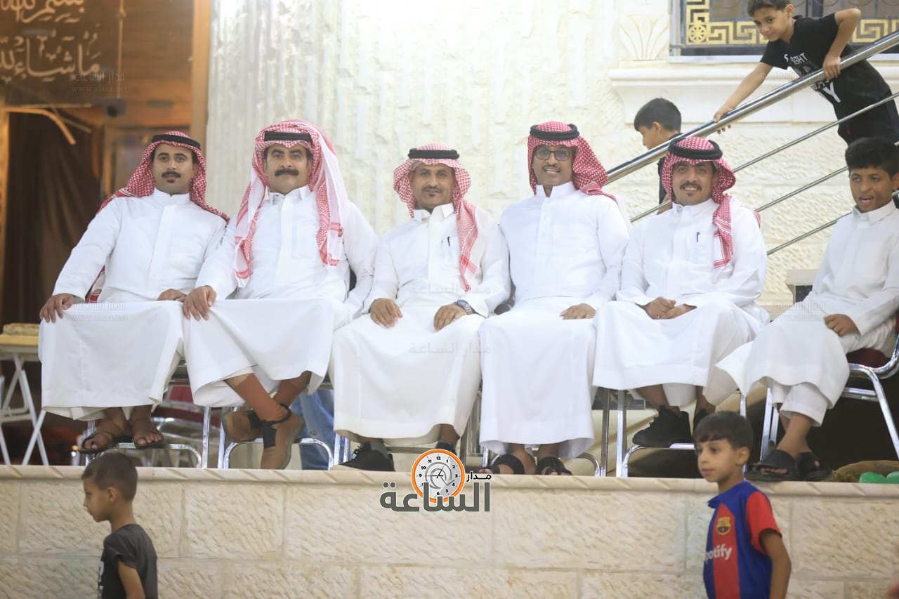 Madar Al-Saa Images 0.045328793764189634